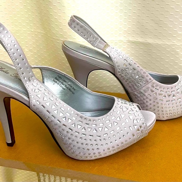 🔴 Lulu Townshead size 9 sparkly shoes - Picture 2 of 8